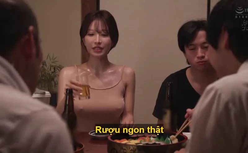 Bà xã gạ chịch cả gia đình gã chồng vì chồng yêu dẫn về quê rồi bỏ bê dâm đãng sml
